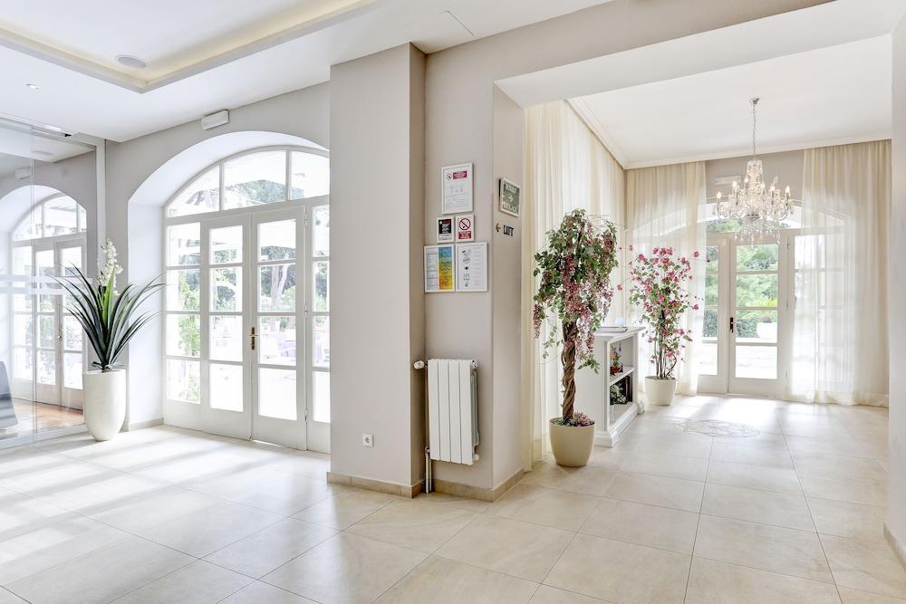 Hotel Moeesy, Blue & Green Oasis Χβαρ Εξωτερικό φωτογραφία