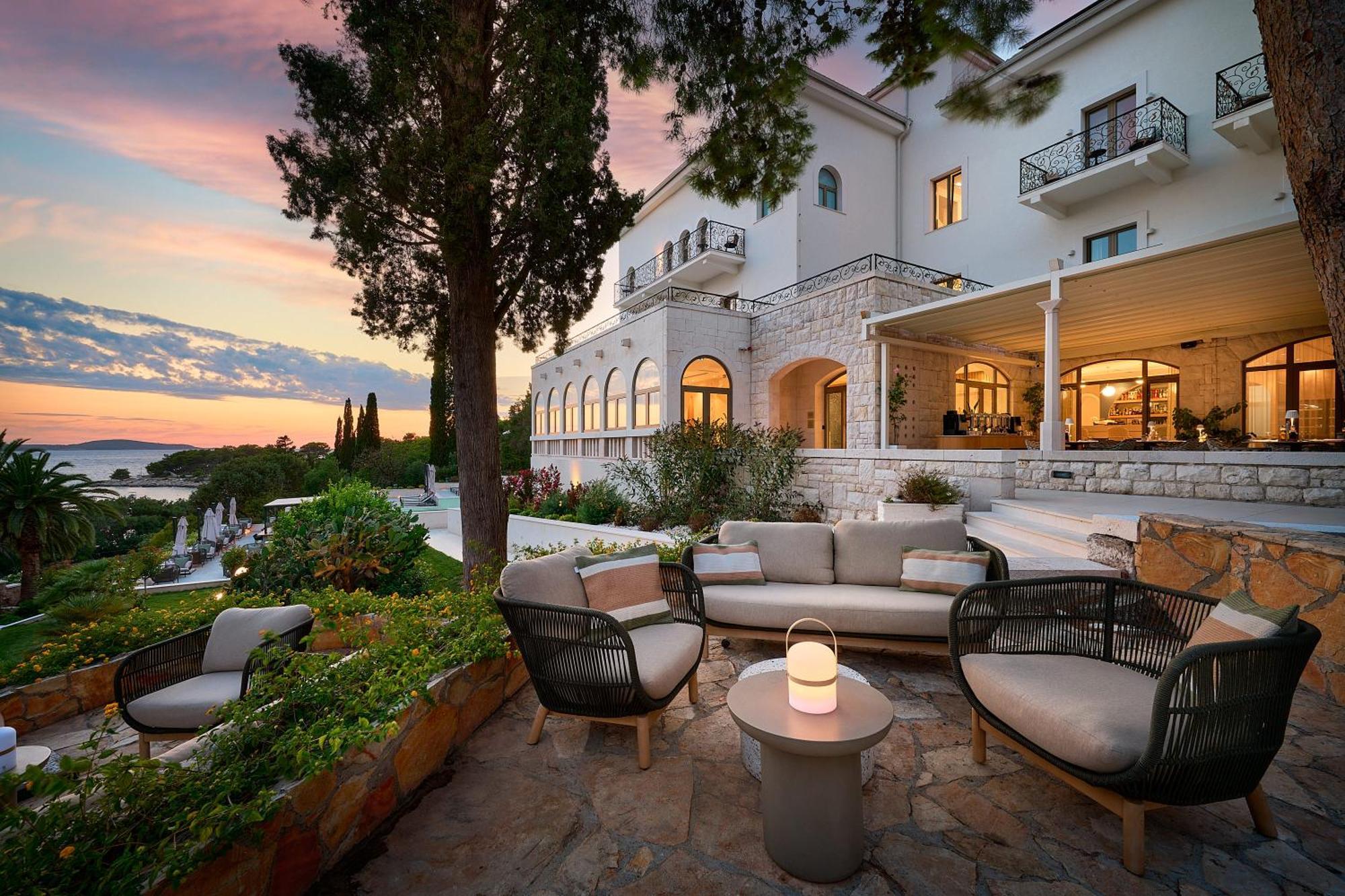 Hotel Moeesy, Blue & Green Oasis Χβαρ Εξωτερικό φωτογραφία