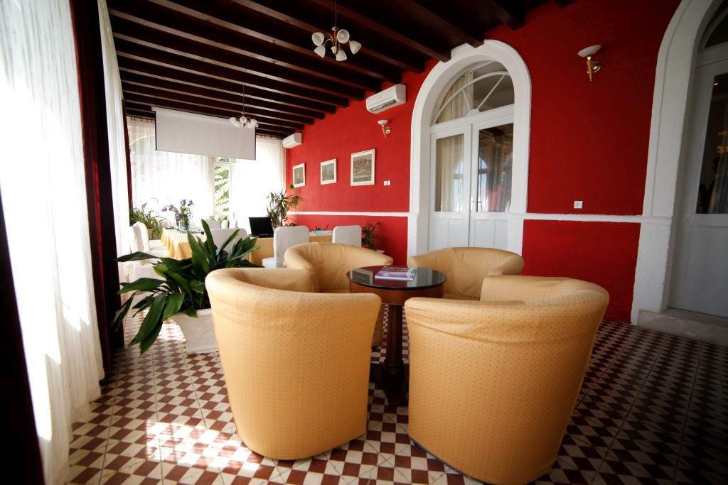 Hotel Moeesy, Blue & Green Oasis Χβαρ Εξωτερικό φωτογραφία